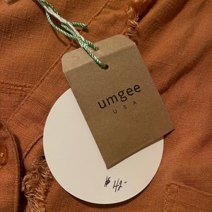 NWT Women’s UMGEE top